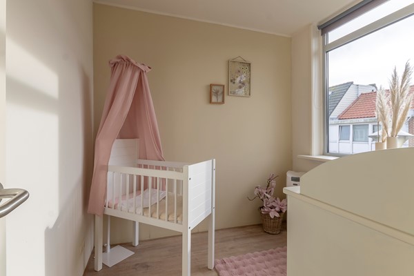 Medium property photo - Van Limburg Stirumstraat 13, 1781 VA Den Helder